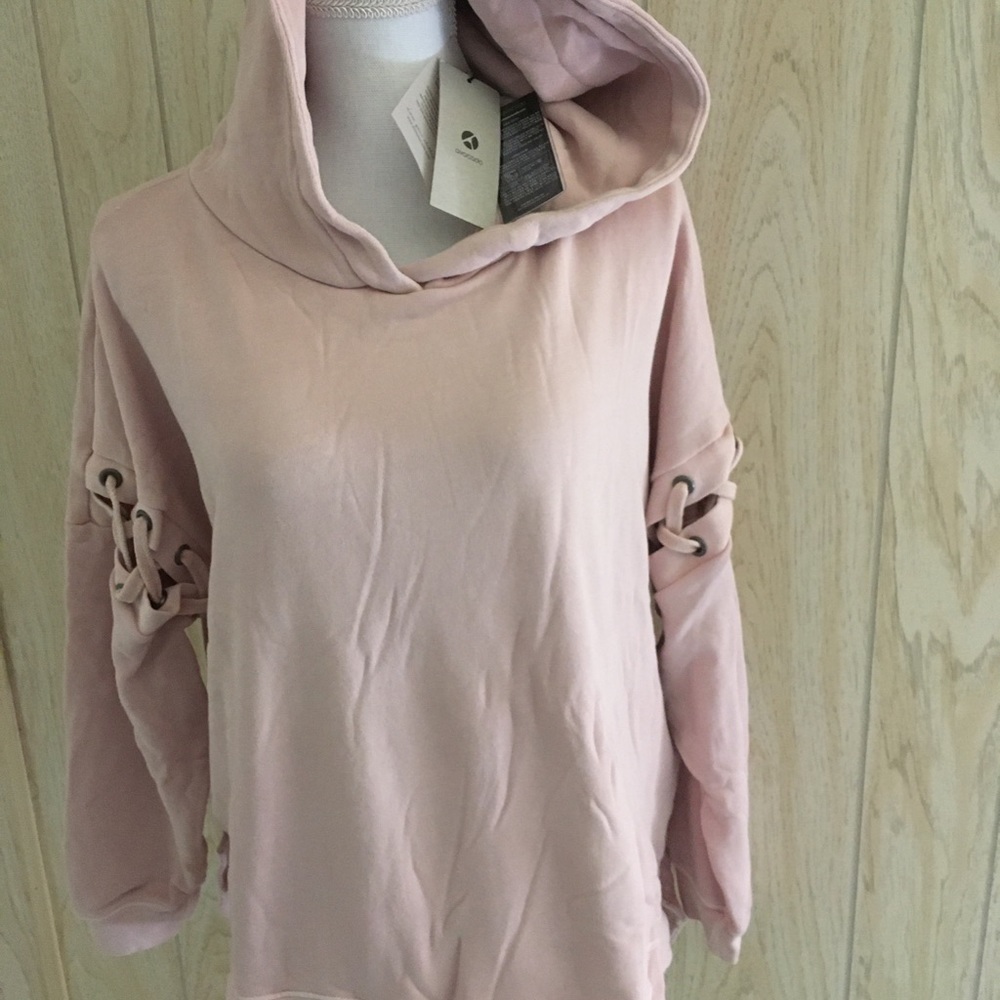 Avocado light pink jogger/hoodie set - Picture 7 of 10